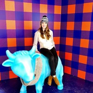 Meet your Posher, Caitlin